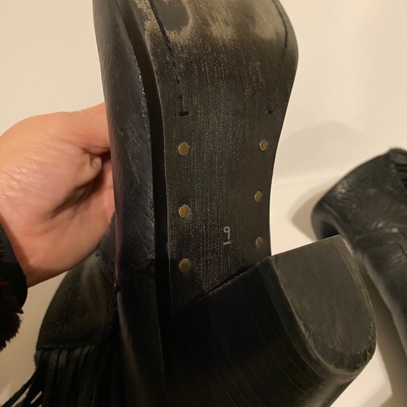 Black Fringe boots by Sam Edelman - Picture 5 of 7